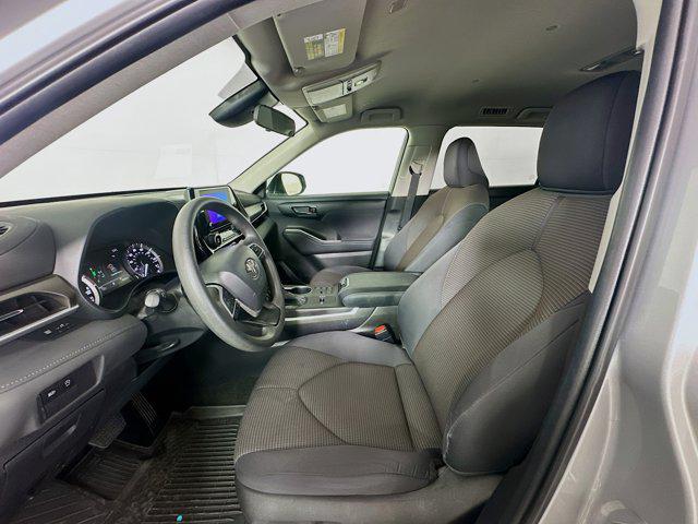 used 2023 Toyota Highlander car, priced at $32,497