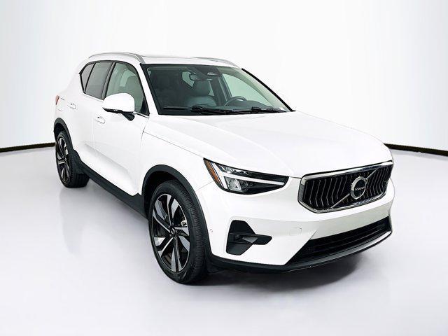 used 2025 Volvo XC40 car, priced at $29,996