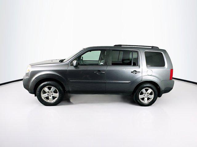 used 2011 Honda Pilot car, priced at $4,999