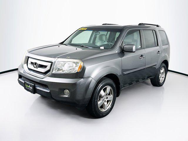 used 2011 Honda Pilot car, priced at $4,999