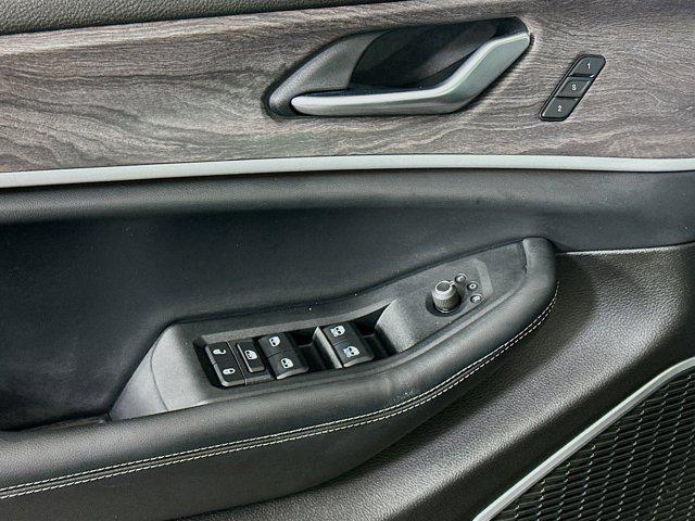 used 2022 Jeep Grand Cherokee car, priced at $28,297