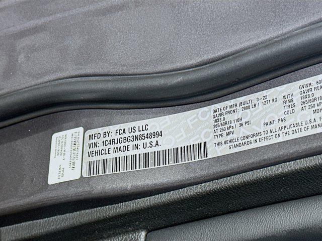 used 2022 Jeep Grand Cherokee car, priced at $28,297