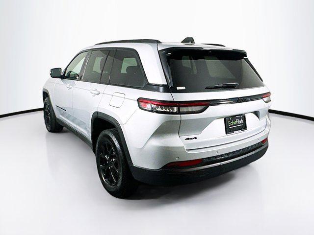 used 2024 Jeep Grand Cherokee car, priced at $28,597