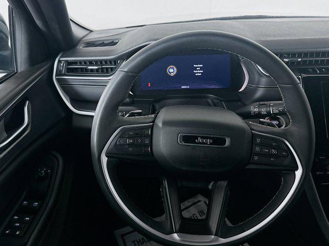 used 2024 Jeep Grand Cherokee car, priced at $28,597