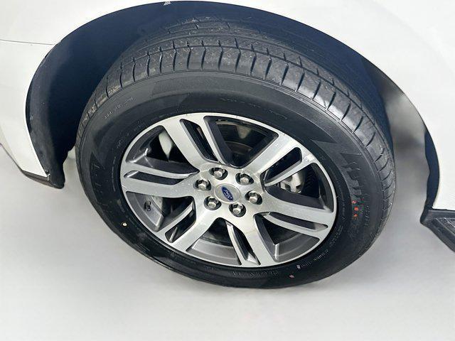 used 2024 Ford Expedition Max car, priced at $43,987