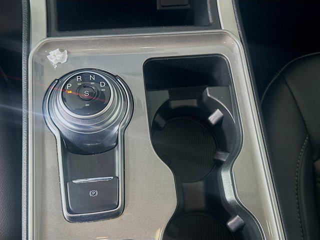 used 2024 Ford Edge car, priced at $21,397