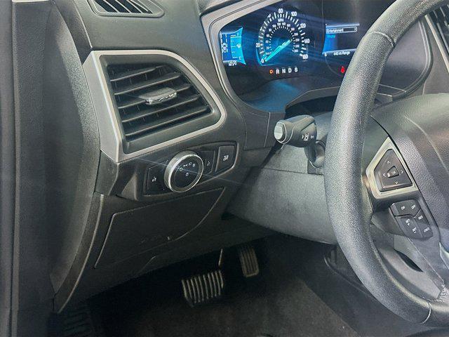 used 2024 Ford Edge car, priced at $21,397