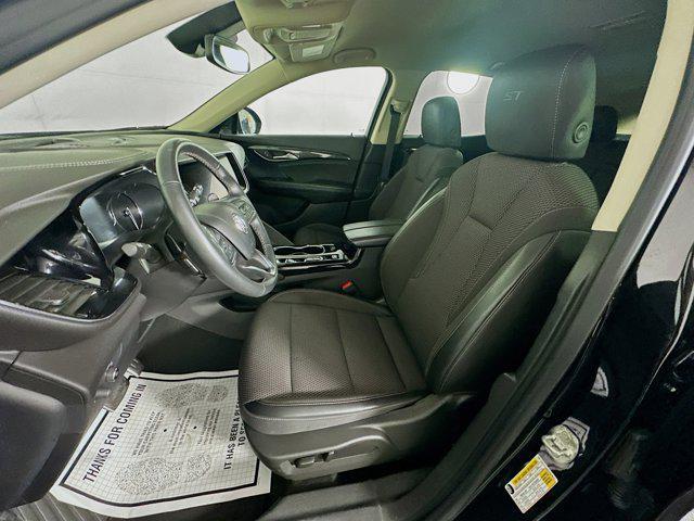 used 2023 Buick Envision car, priced at $20,889