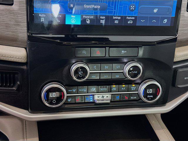 used 2024 Ford Expedition car, priced at $46,997