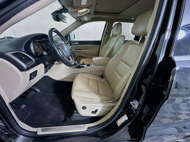 used 2021 Jeep Grand Cherokee car, priced at $25,487