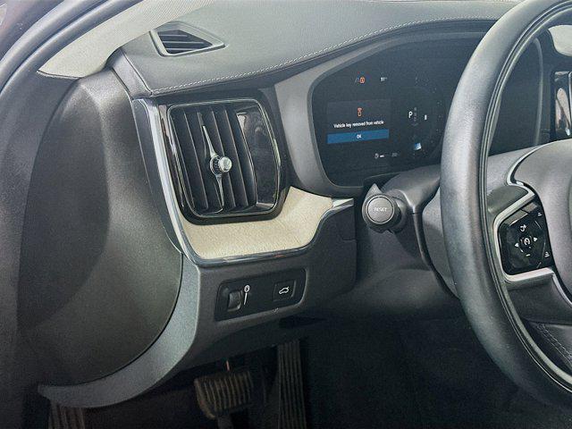 used 2022 Volvo XC60 car, priced at $33,597