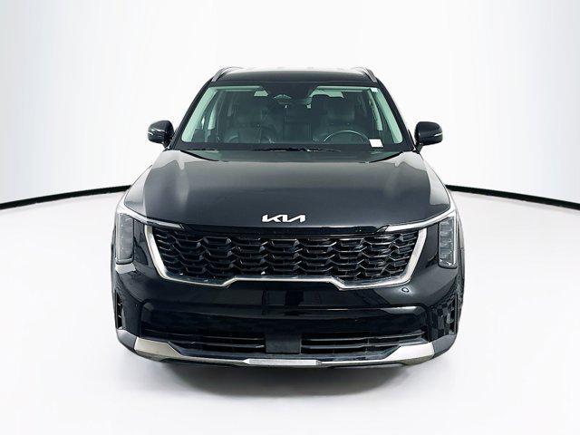 used 2024 Kia Sorento car, priced at $28,997