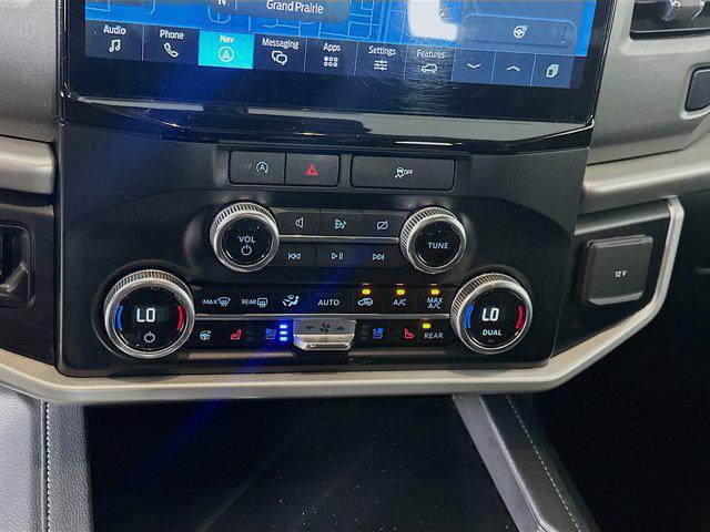 used 2024 Ford Expedition car, priced at $36,996