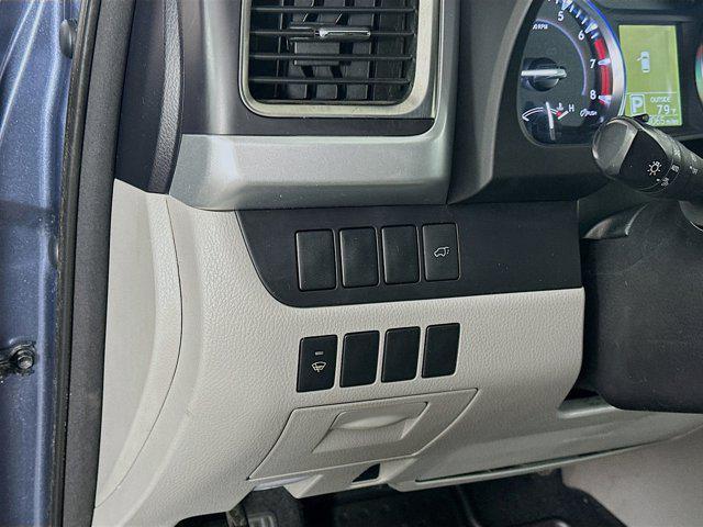 used 2015 Toyota Highlander car, priced at $14,399