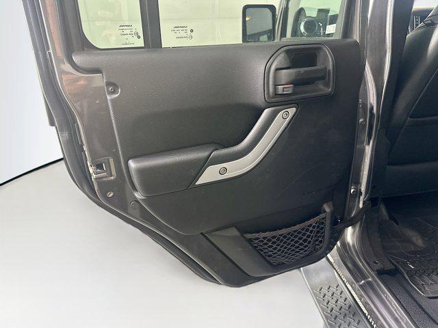 used 2014 Jeep Wrangler Unlimited car, priced at $16,299