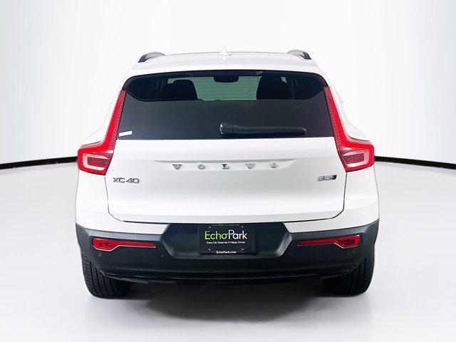 used 2025 Volvo XC40 car, priced at $28,987