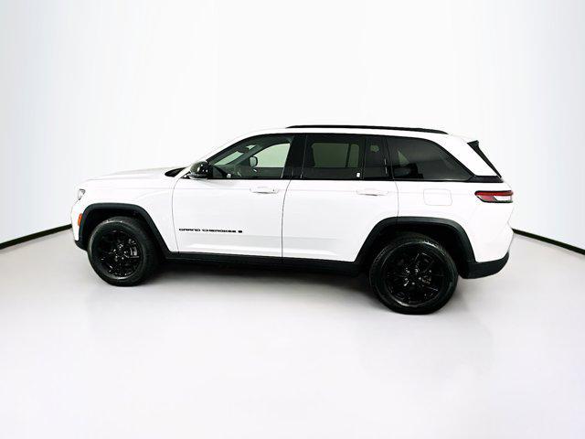 used 2024 Jeep Grand Cherokee car, priced at $28,696