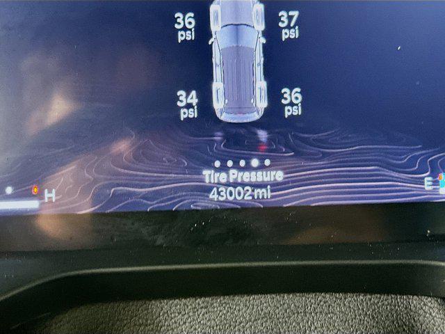 used 2024 Jeep Grand Cherokee car, priced at $28,696