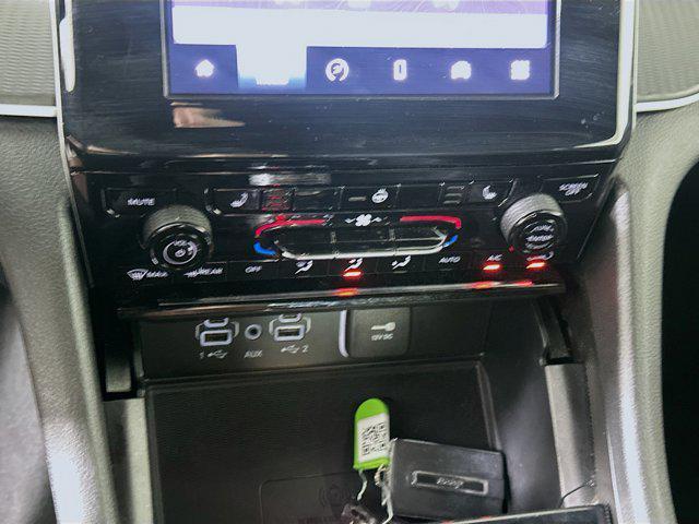 used 2024 Jeep Grand Cherokee car, priced at $28,696