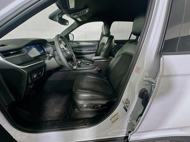 used 2024 Jeep Grand Cherokee car, priced at $28,696