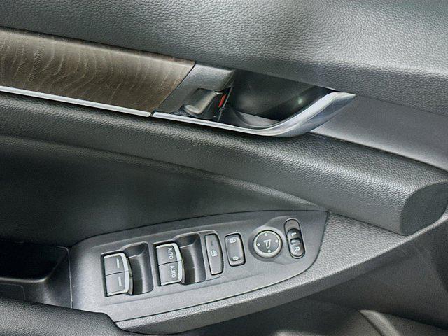 used 2021 Honda Accord Hybrid car, priced at $20,799
