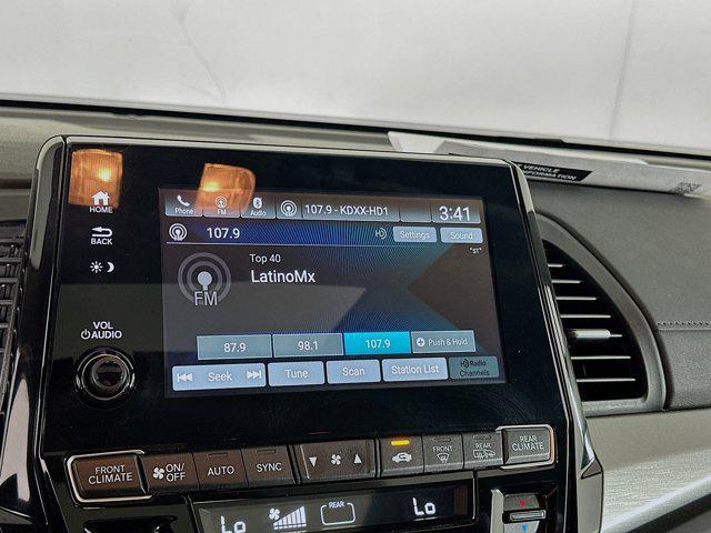 used 2024 Honda Odyssey car, priced at $34,297