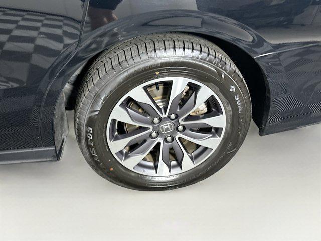 used 2024 Honda Odyssey car, priced at $34,297
