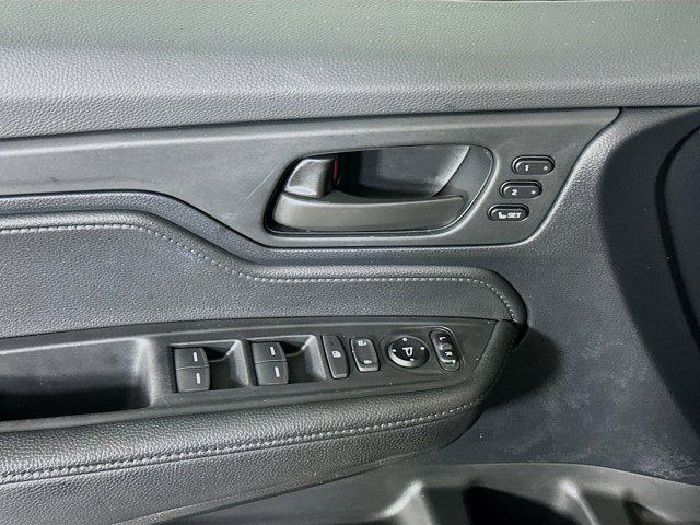 used 2024 Honda Odyssey car, priced at $34,297