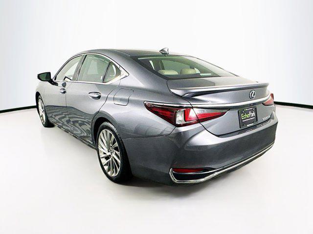 used 2021 Lexus ES 300h car, priced at $34,889