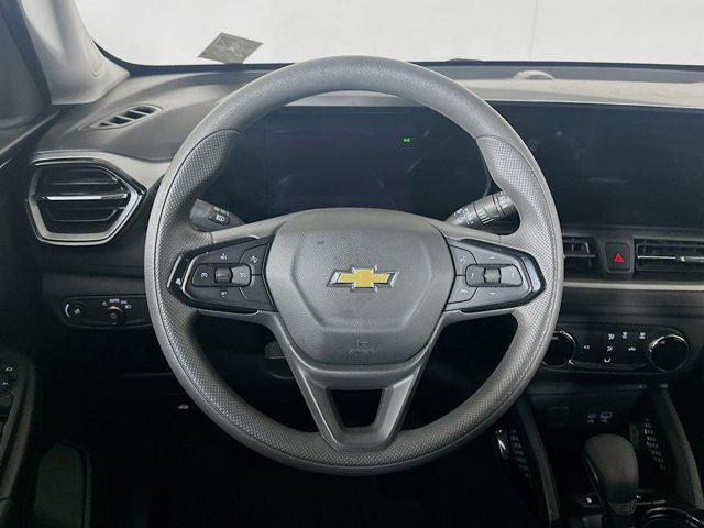used 2025 Chevrolet TrailBlazer car, priced at $21,496