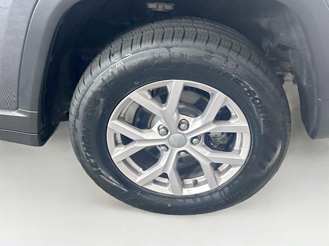 used 2022 Jeep Grand Cherokee car, priced at $26,997