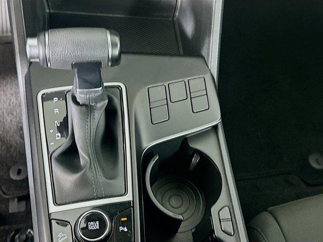 used 2024 Kia Sportage car, priced at $19,996