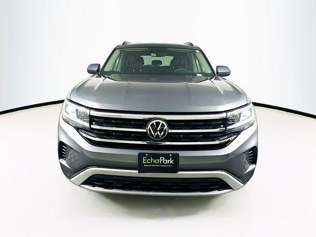 used 2023 Volkswagen Atlas car, priced at $30,589