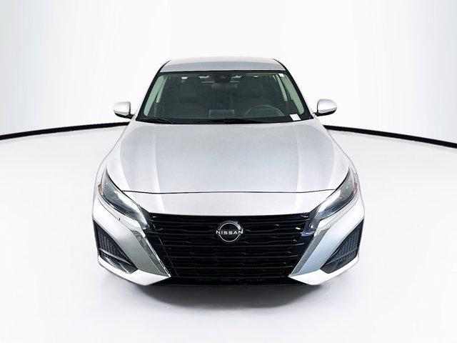 used 2023 Nissan Altima car, priced at $20,897