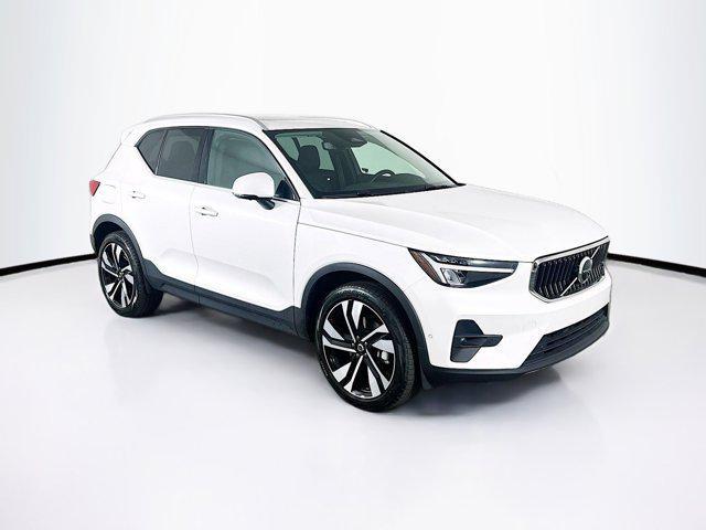 used 2025 Volvo XC40 car, priced at $29,487
