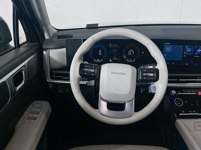 used 2024 Hyundai Santa Fe car, priced at $25,997