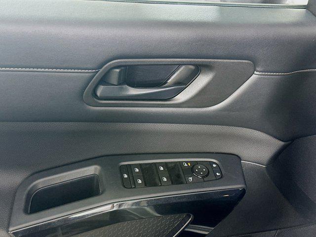 used 2024 Nissan Pathfinder car, priced at $30,997