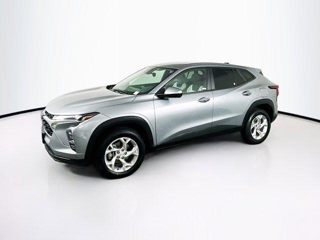 used 2024 Chevrolet Trax car, priced at $17,496