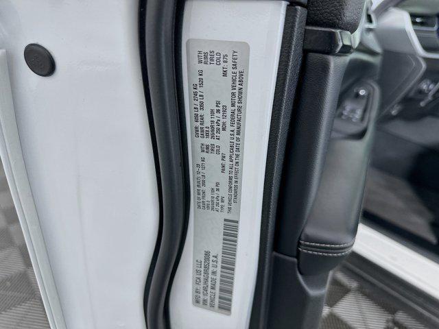 used 2024 Jeep Grand Cherokee car, priced at $29,996