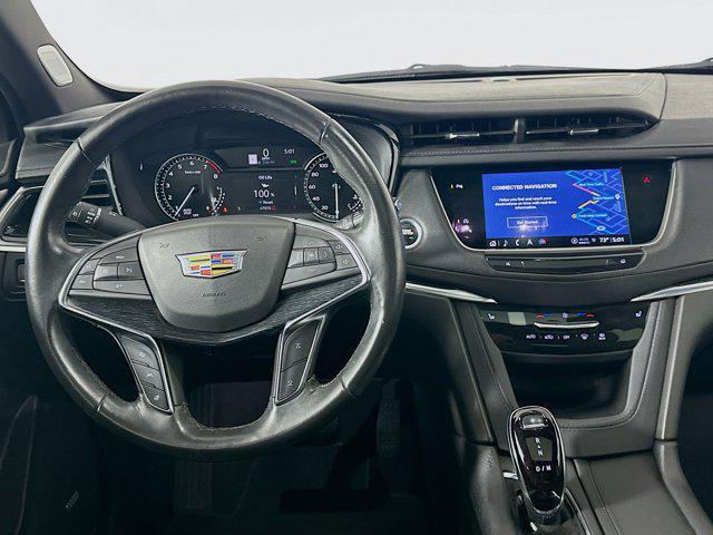 used 2023 Cadillac XT5 car, priced at $31,389