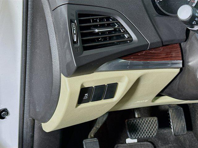 used 2016 Acura MDX car, priced at $15,999