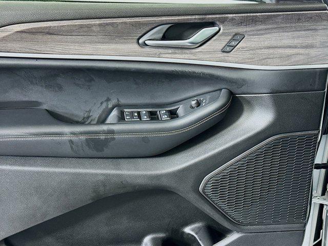 used 2023 Jeep Grand Cherokee car, priced at $27,997