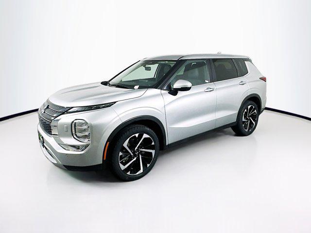 used 2024 Mitsubishi Outlander car, priced at $23,397