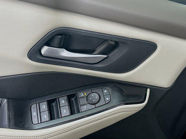 used 2025 Nissan Rogue car, priced at $22,597