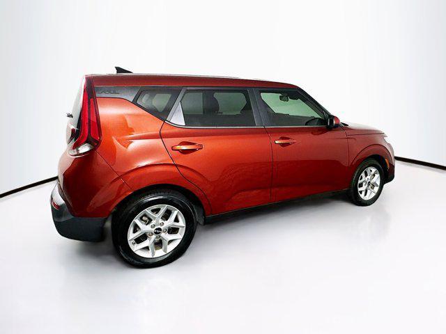 used 2022 Kia Soul car, priced at $14,996