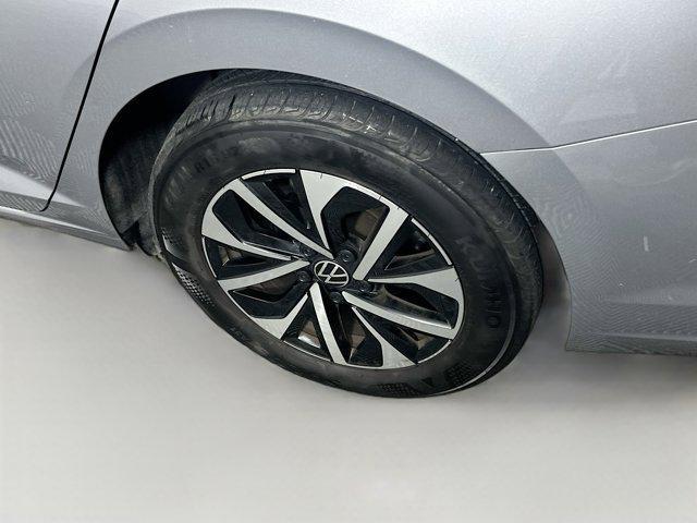 used 2024 Volkswagen Jetta car, priced at $16,496