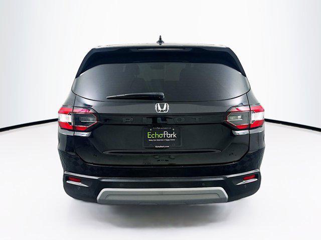 used 2023 Honda Pilot car, priced at $34,897