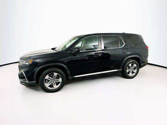 used 2023 Honda Pilot car, priced at $34,897