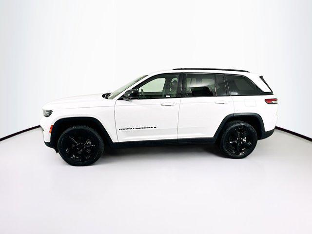 used 2023 Jeep Grand Cherokee car, priced at $28,489