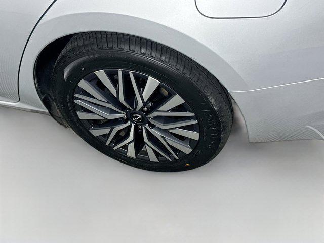 used 2023 Nissan Altima car, priced at $16,987